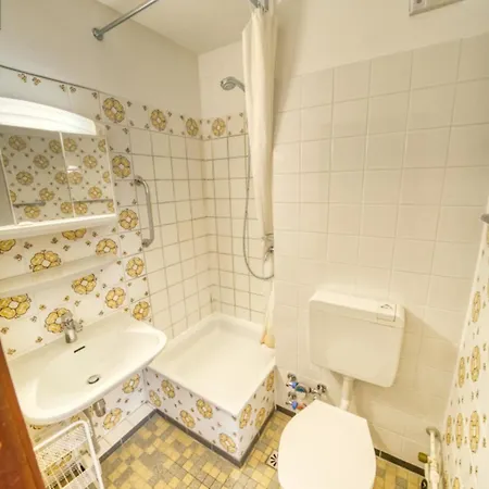 - Haus C, App 0c0602